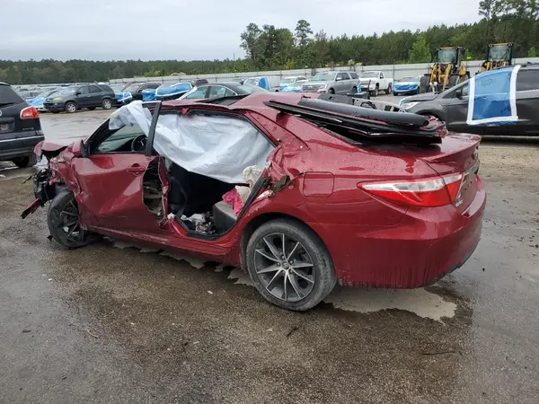 4T1BF1FK1HU813904 2017 TOYOTA CAMRY - Image 2