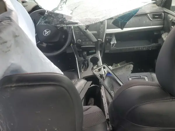 4T1BF1FK1HU815409 2017 TOYOTA CAMRY - Image 8