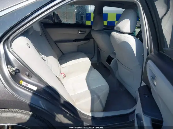 4T1BF1FK2GU117339 2016 TOYOTA CAMRY - Image 8