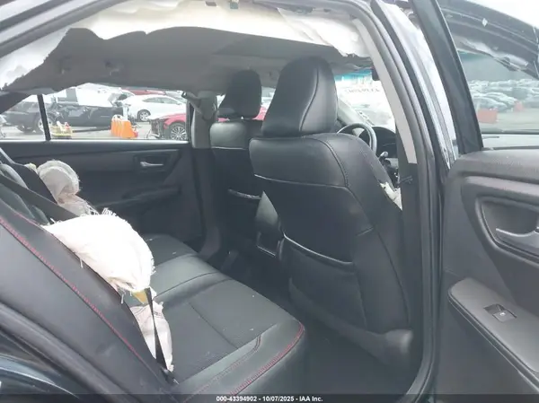 4T1BF1FK2GU118278 2016 TOYOTA CAMRY - Image 8