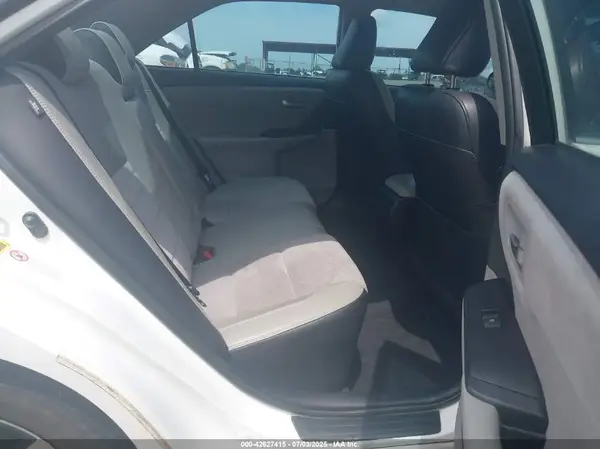 4T1BF1FK2GU121245 2016 TOYOTA CAMRY - Image 8
