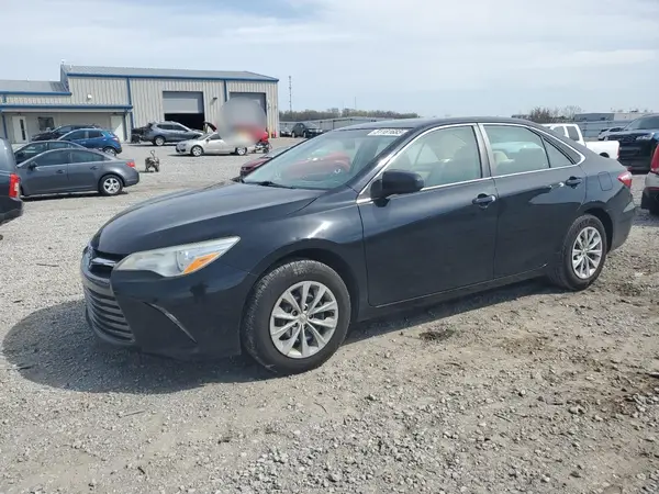 4T1BF1FK2GU126252 2016 TOYOTA CAMRY - Image 1
