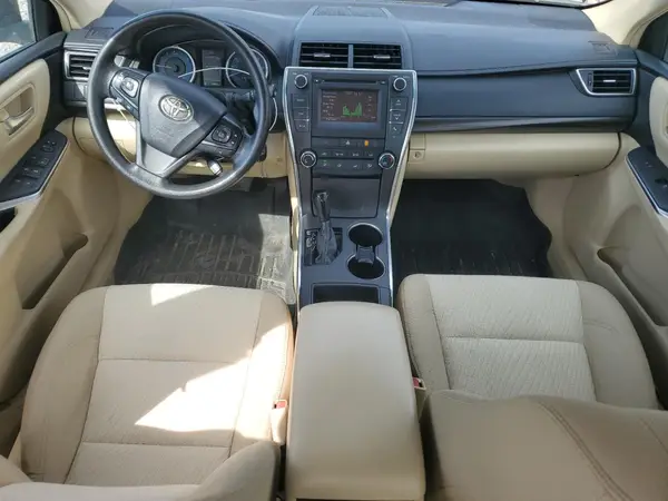 4T1BF1FK2GU126252 2016 TOYOTA CAMRY - Image 8