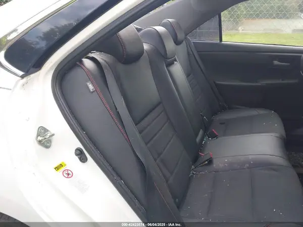 4T1BF1FK2GU127899 2016 TOYOTA CAMRY - Image 8