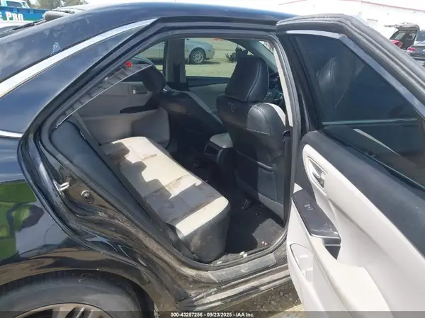 4T1BF1FK2GU130799 2016 TOYOTA CAMRY - Image 8