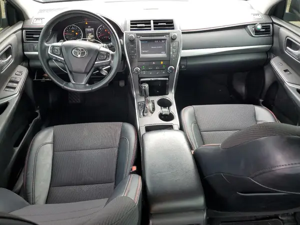 4T1BF1FK2GU136005 2016 TOYOTA CAMRY - Image 8