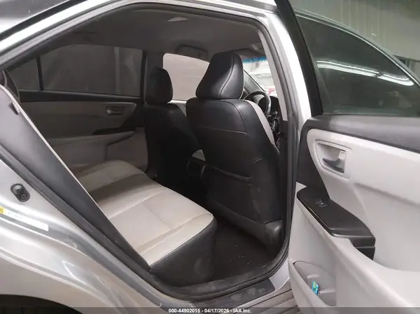 4T1BF1FK2GU138532 2016 TOYOTA CAMRY - Image 8