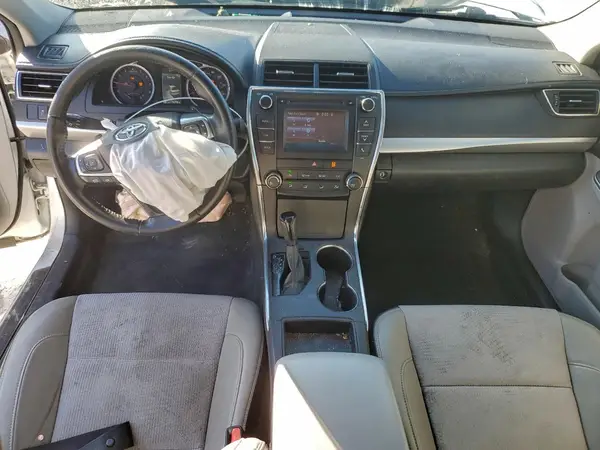 4T1BF1FK2GU139938 2016 TOYOTA CAMRY - Image 8