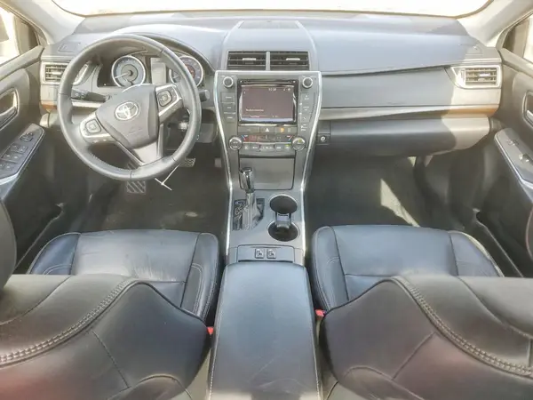 4T1BF1FK2GU141687 2016 TOYOTA CAMRY - Image 8
