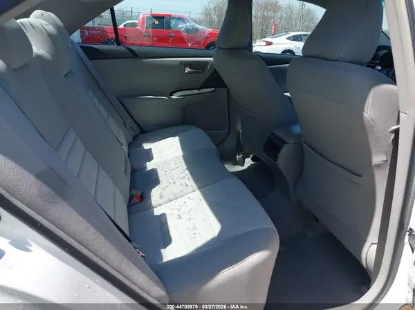 4T1BF1FK2GU143262 2016 TOYOTA CAMRY - Image 8