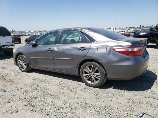 4T1BF1FK2GU147120 2016 TOYOTA CAMRY - Image 2