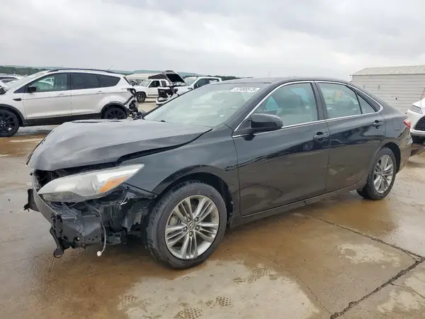 4T1BF1FK2GU148820 2016 TOYOTA CAMRY - Image 1