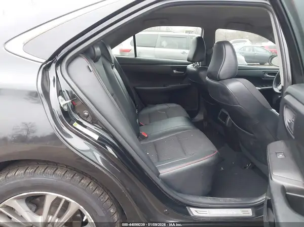 4T1BF1FK2GU155945 2016 TOYOTA CAMRY - Image 8