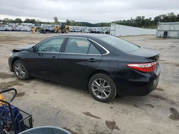 4T1BF1FK2GU163365 2016 TOYOTA CAMRY - Image 2
