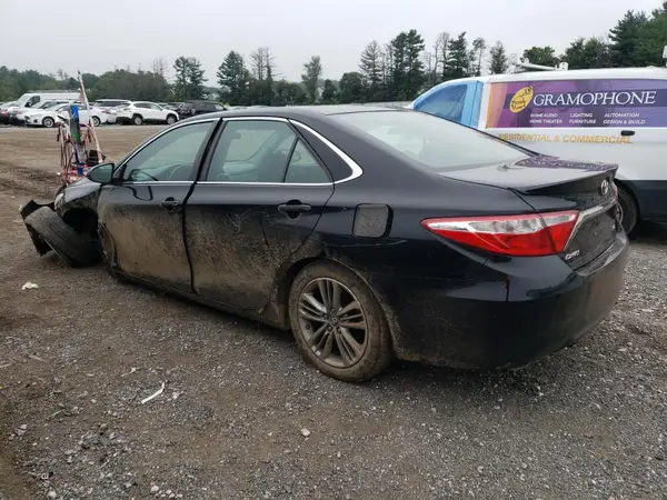 4T1BF1FK2GU164290 2016 TOYOTA CAMRY - Image 2