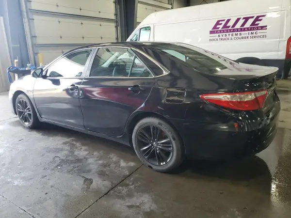 4T1BF1FK2GU164760 2016 TOYOTA CAMRY - Image 2