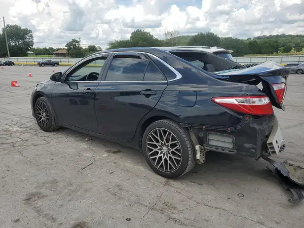 4T1BF1FK2GU176651 2016 TOYOTA CAMRY - Image 2