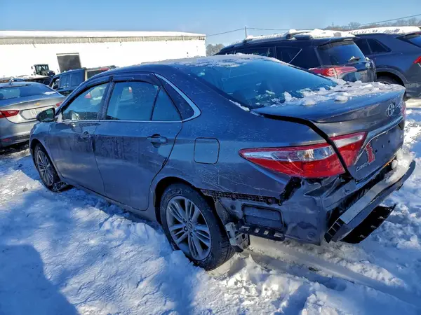 4T1BF1FK2GU182417 2016 TOYOTA CAMRY - Image 2