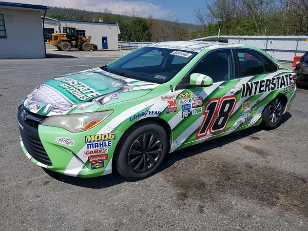4T1BF1FK2GU183910 2016 TOYOTA CAMRY - Image 1