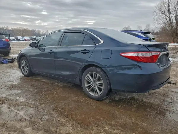 4T1BF1FK2GU184457 2016 TOYOTA CAMRY - Image 2