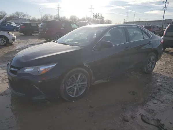4T1BF1FK2GU191943 2016 TOYOTA CAMRY - Image 1