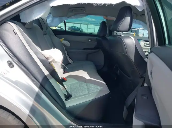 4T1BF1FK2GU192672 2016 TOYOTA CAMRY - Image 8