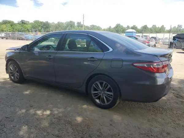 4T1BF1FK2GU192767 2016 TOYOTA CAMRY - Image 2