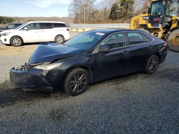 4T1BF1FK2GU196754 2016 TOYOTA CAMRY - Image 1