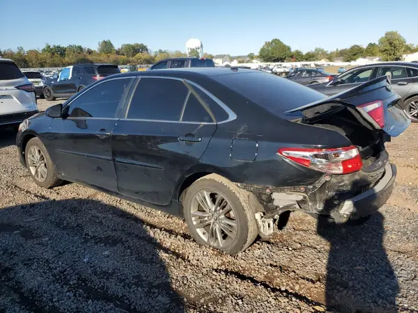 4T1BF1FK2GU204593 2016 TOYOTA CAMRY - Image 2