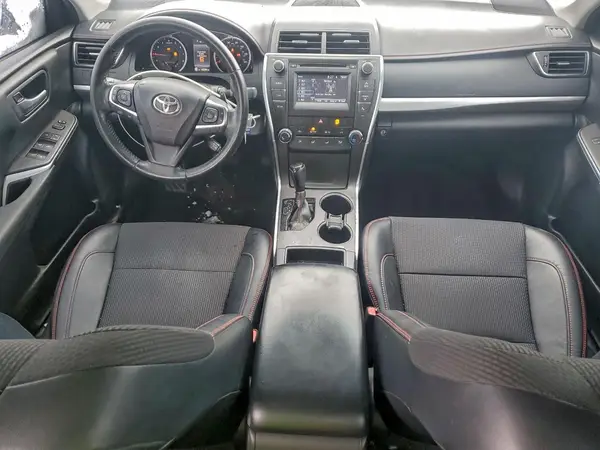 4T1BF1FK2GU205646 2016 TOYOTA CAMRY - Image 8