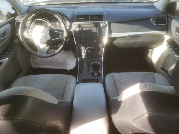 4T1BF1FK2GU207011 2016 TOYOTA CAMRY - Image 8