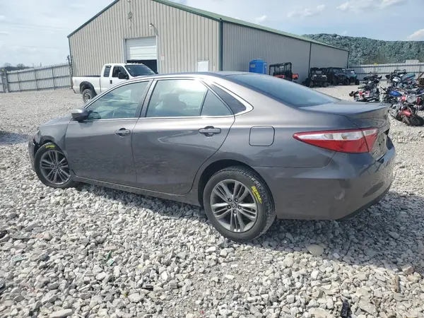 4T1BF1FK2GU209020 2016 TOYOTA CAMRY - Image 2