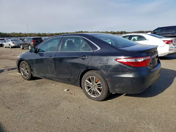 4T1BF1FK2GU214332 2016 TOYOTA CAMRY - Image 2