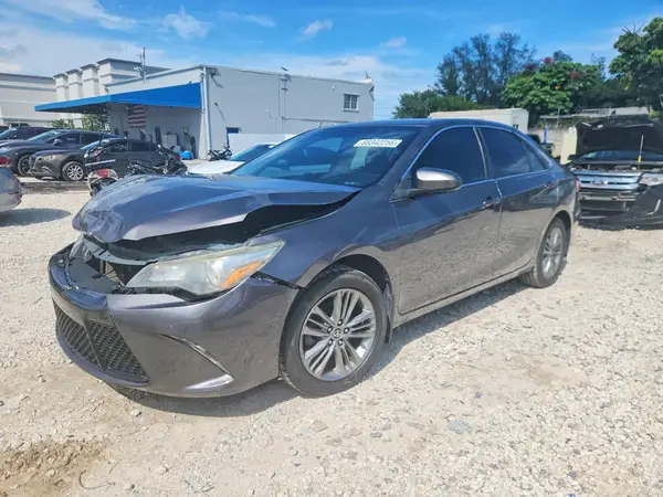 4T1BF1FK2GU214993 2016 TOYOTA CAMRY - Image 1
