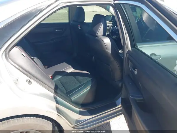 4T1BF1FK2GU217280 2016 TOYOTA CAMRY - Image 8