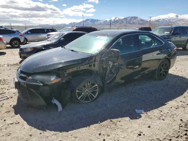 4T1BF1FK2GU227288 2016 TOYOTA CAMRY - Image 1