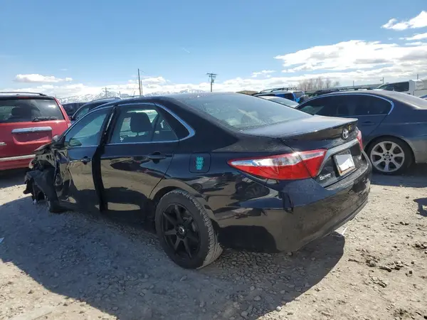 4T1BF1FK2GU227288 2016 TOYOTA CAMRY - Image 2