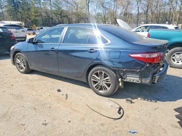 4T1BF1FK2GU229915 2016 TOYOTA CAMRY - Image 2
