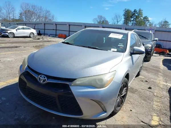 4T1BF1FK2GU232250 2016 TOYOTA CAMRY - Image 2