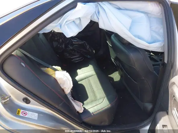 4T1BF1FK2GU232250 2016 TOYOTA CAMRY - Image 8