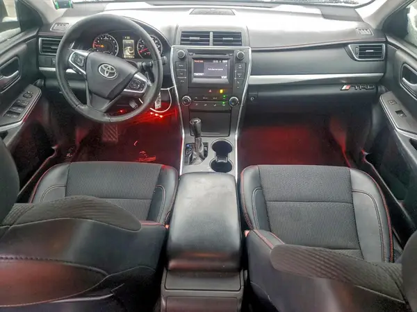 4T1BF1FK2GU233530 2016 TOYOTA CAMRY - Image 8