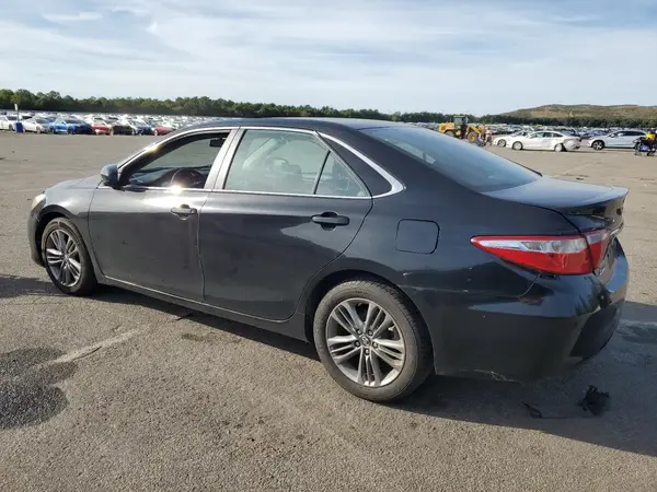 4T1BF1FK2GU234287 2016 TOYOTA CAMRY - Image 2