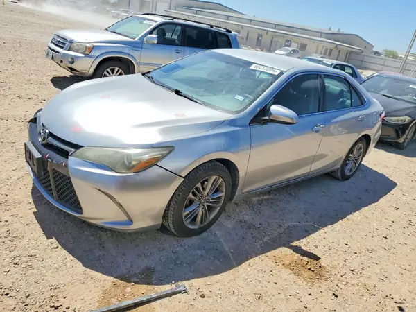 4T1BF1FK2GU238470 2016 TOYOTA CAMRY - Image 1