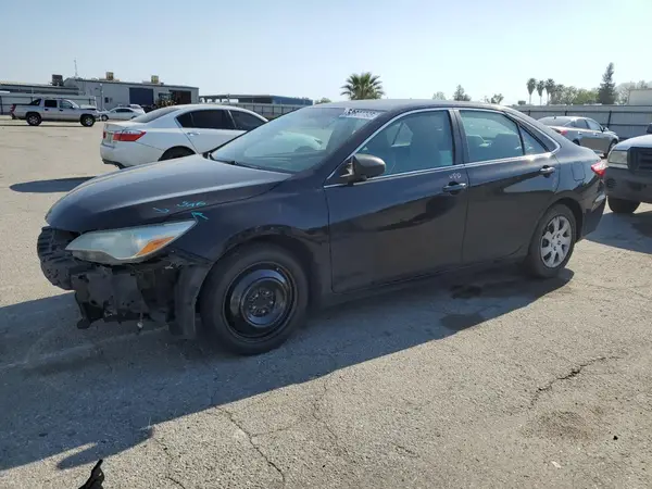 4T1BF1FK2GU240588 2016 TOYOTA CAMRY - Image 1