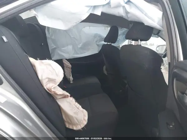 4T1BF1FK2GU242986 2016 TOYOTA CAMRY - Image 8