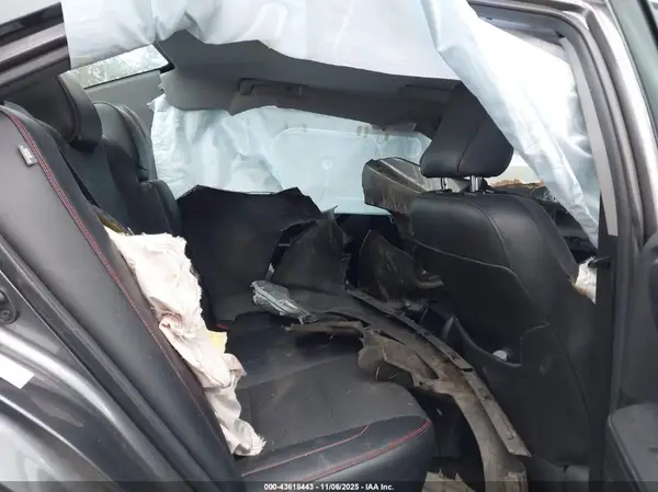 4T1BF1FK2GU252563 2016 TOYOTA CAMRY - Image 8