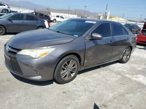 4T1BF1FK2GU254684 2016 TOYOTA CAMRY - Image 1