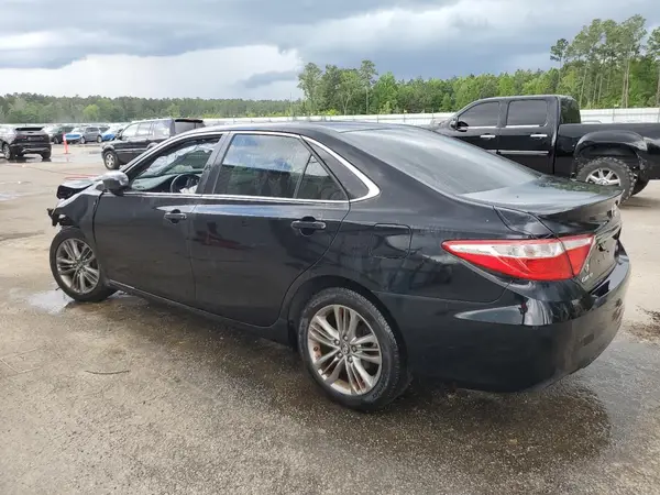 4T1BF1FK2GU258914 2016 TOYOTA CAMRY - Image 2