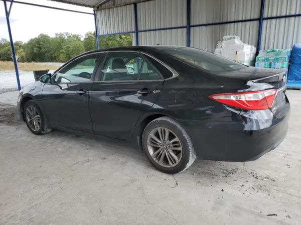 4T1BF1FK2GU261831 2016 TOYOTA CAMRY - Image 2