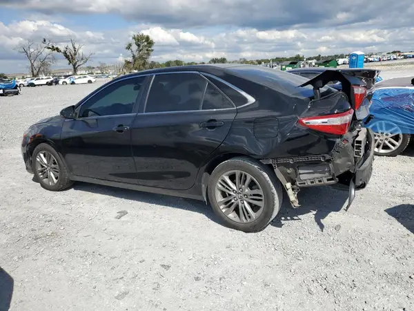 4T1BF1FK2GU262090 2016 TOYOTA CAMRY - Image 2
